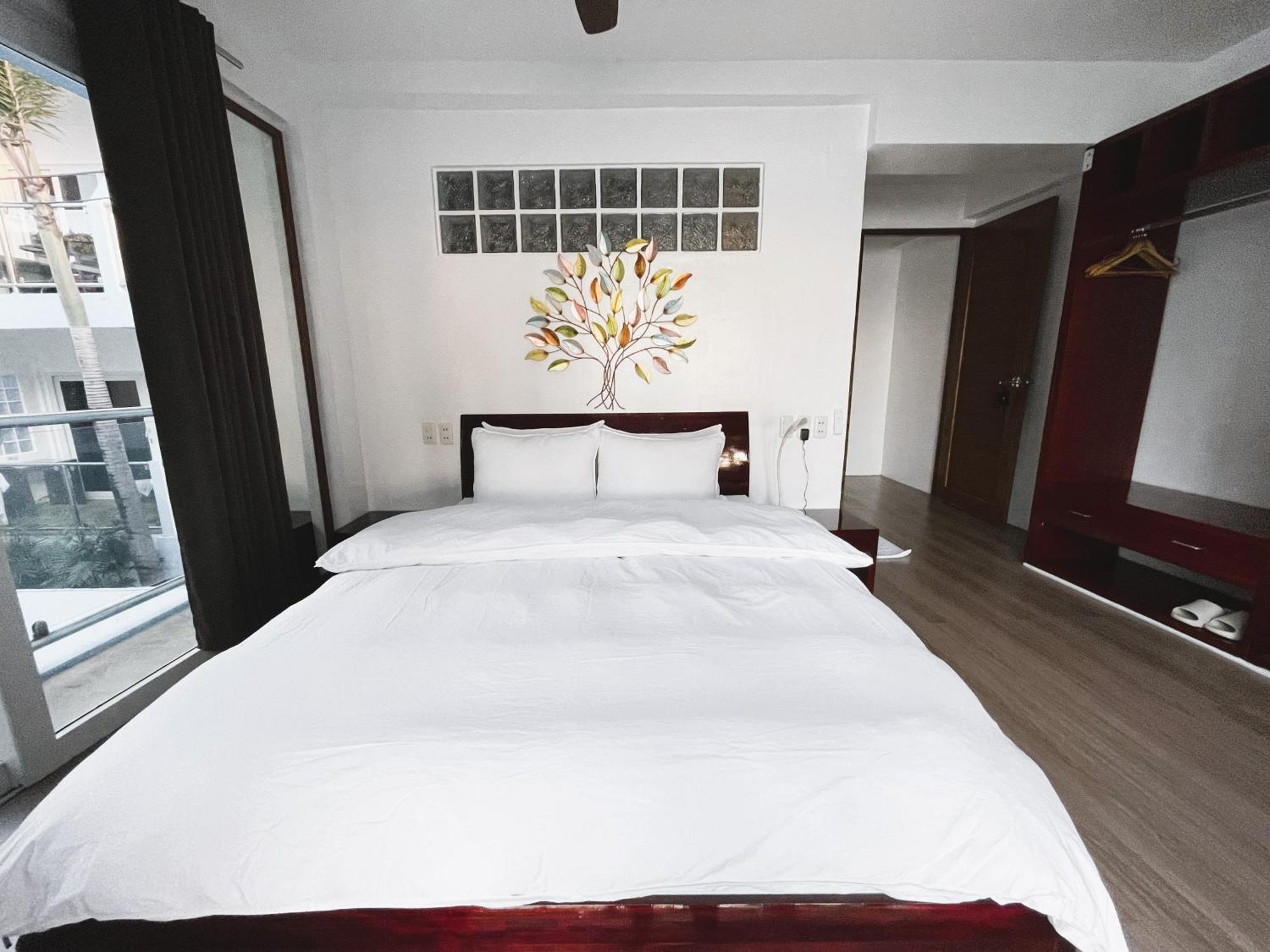 Montani Beach Resort Puerto Galera Powered By Cocotel Bagian luar foto