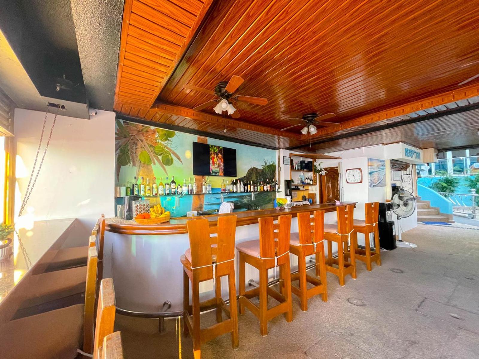 Montani Beach Resort Puerto Galera Powered By Cocotel Bagian luar foto